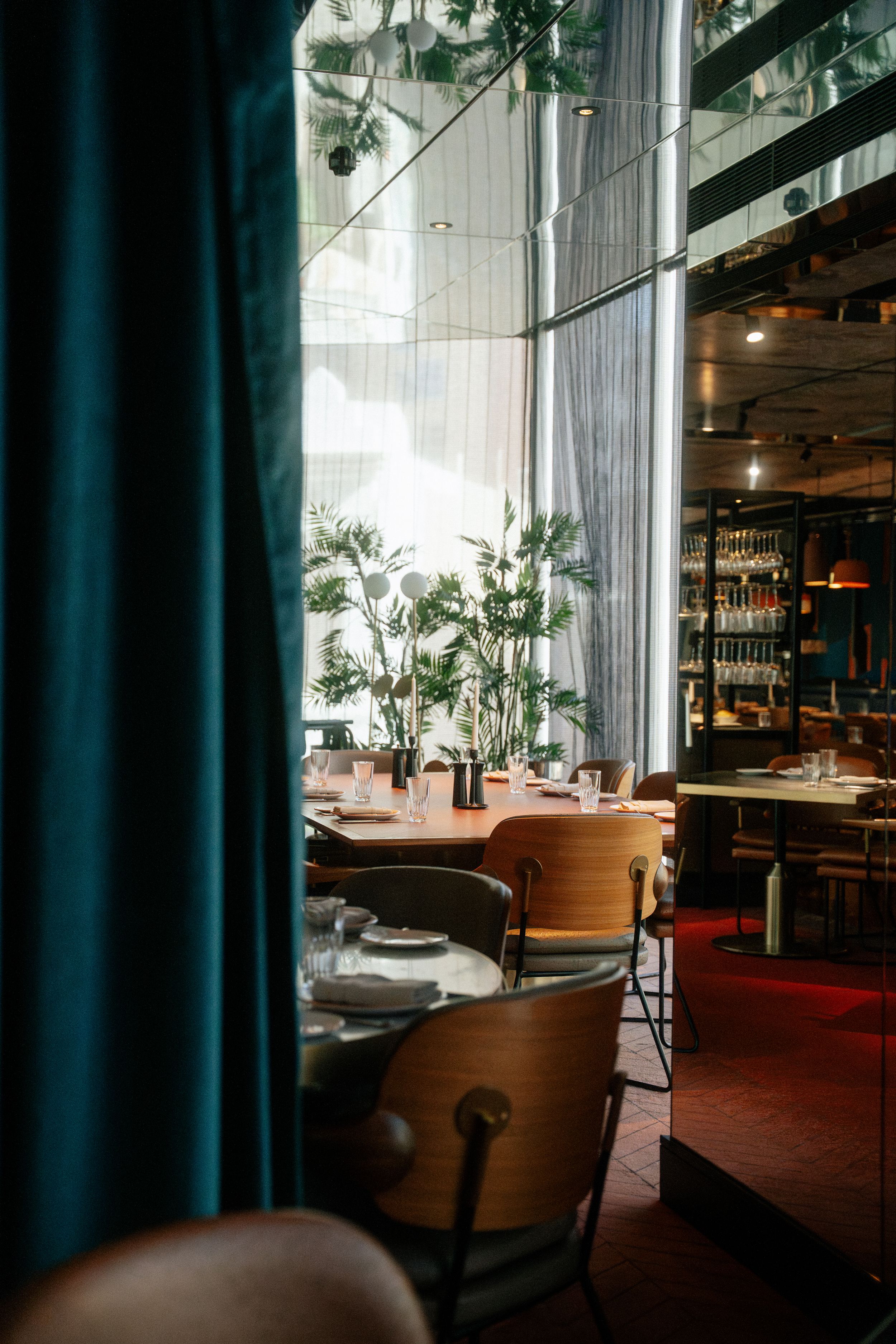 Santini Bar and Grill