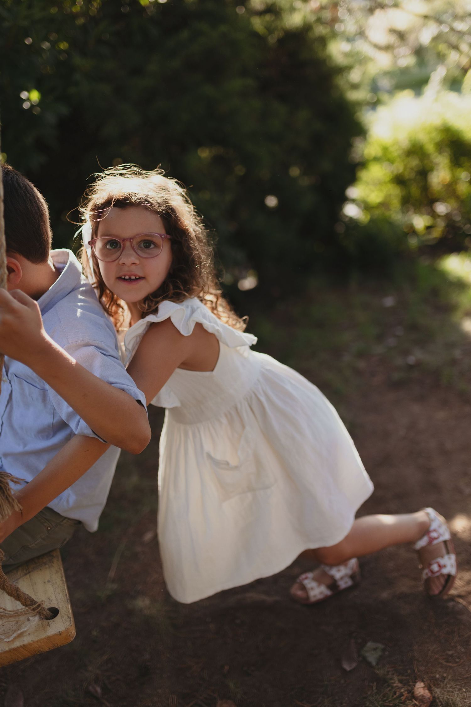 Garden mini sessions Surrey family photography Elizabeth Lang Photography.