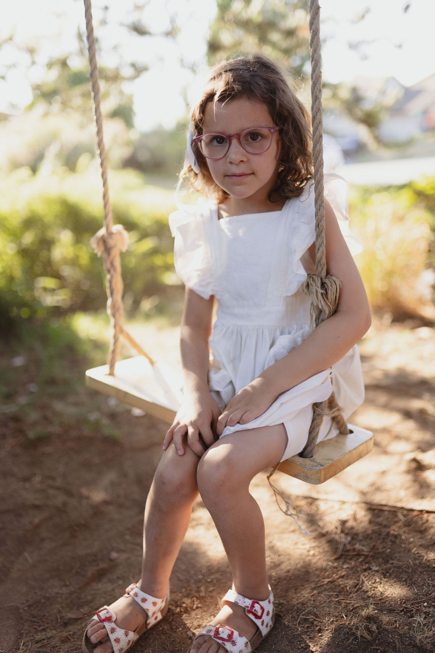Garden mini sessions Surrey family photography Elizabeth Lang Photography.