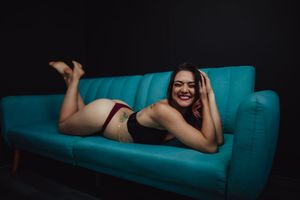 Northern Arizona Flagstaff Boudoir Portraits Branding Photographer Photography Luxury Bridal Studio 
Boudoir Photoshoots
couples Maternity