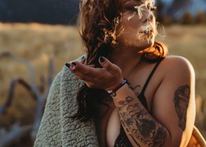 Northern Arizona Flagstaff Boudoir Portraits Branding Photographer Photography Luxury Bridal Studio 
Boudoir Photoshoots
couples Maternity