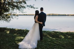 Lake on the Mountain Elopement, Prince Edward County, Carriage Lane Elopements, Belleville Photographer, Toronto Photographer, Picton