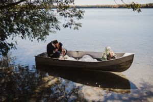 Lake on the Mountain Elopement, Prince Edward County, Carriage Lane Elopements, Belleville Photographer, Toronto Photographer, Picton