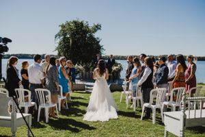 Lake on the Mountain Elopement, Prince Edward County, Carriage Lane Elopements, Belleville Photographer, Toronto Photographer, Ontario