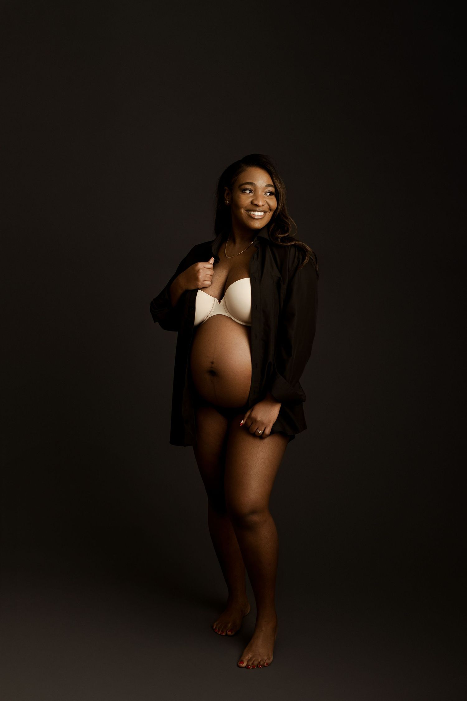 Arkansas City maternity photographer, maternity portraits Andover, maternity photography near me, maternity photography studio Arkansas City