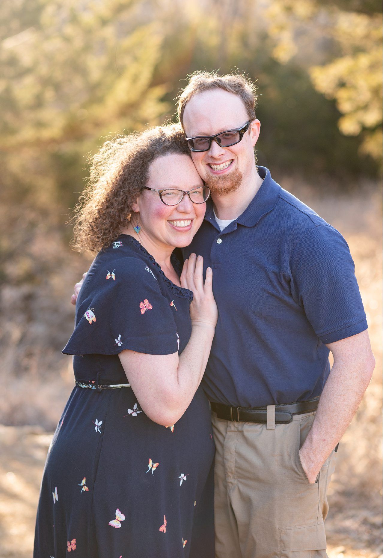 Family of 6 Late Winter Session in Field of Evergreens by Bartlesville Family Photographer Kristi Bray