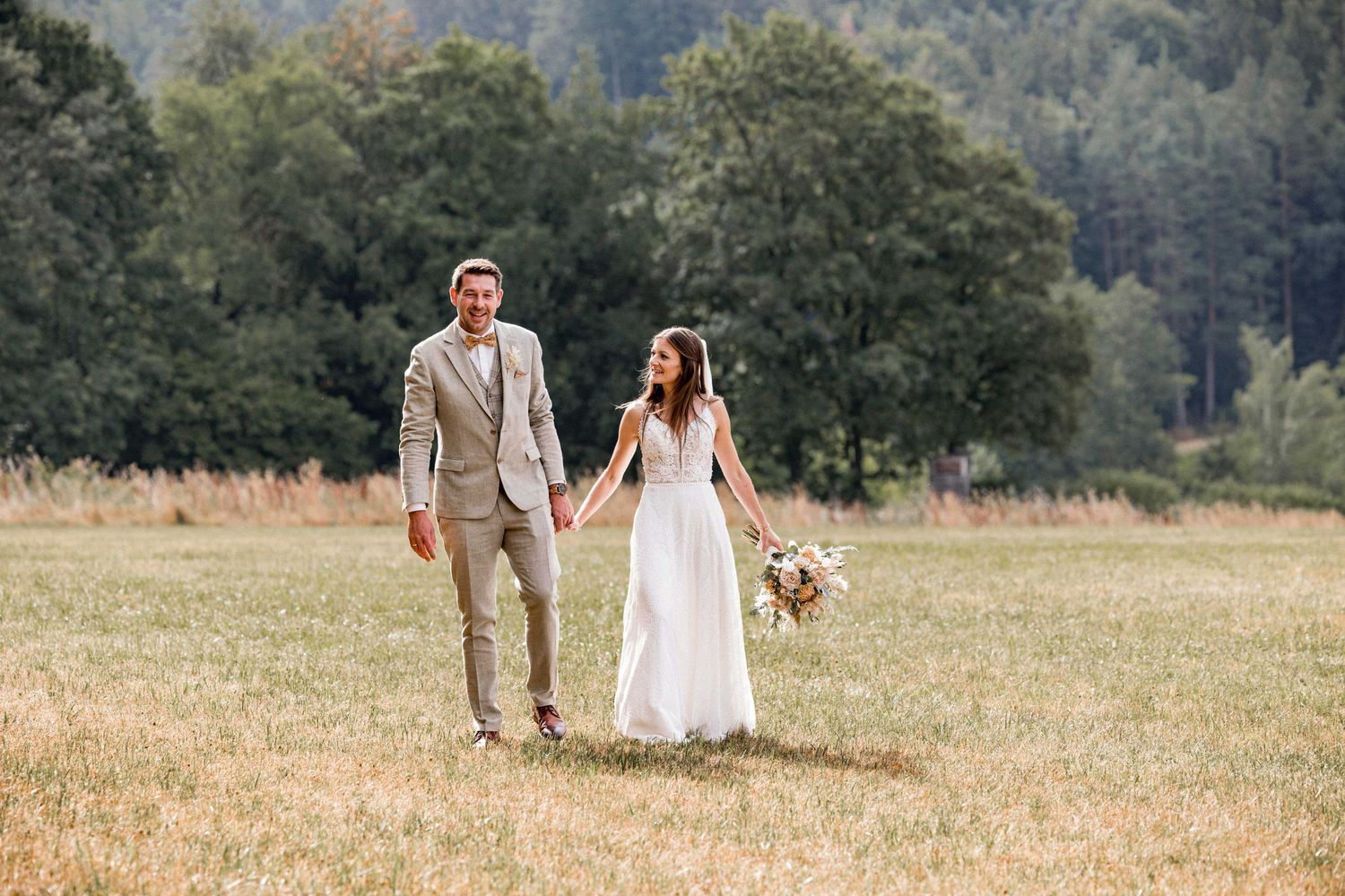 Liebesgschichtn Fotografie
Hochzeitsfotografie
Hochzeitsfotograf
Hochzeit
Paarshooting