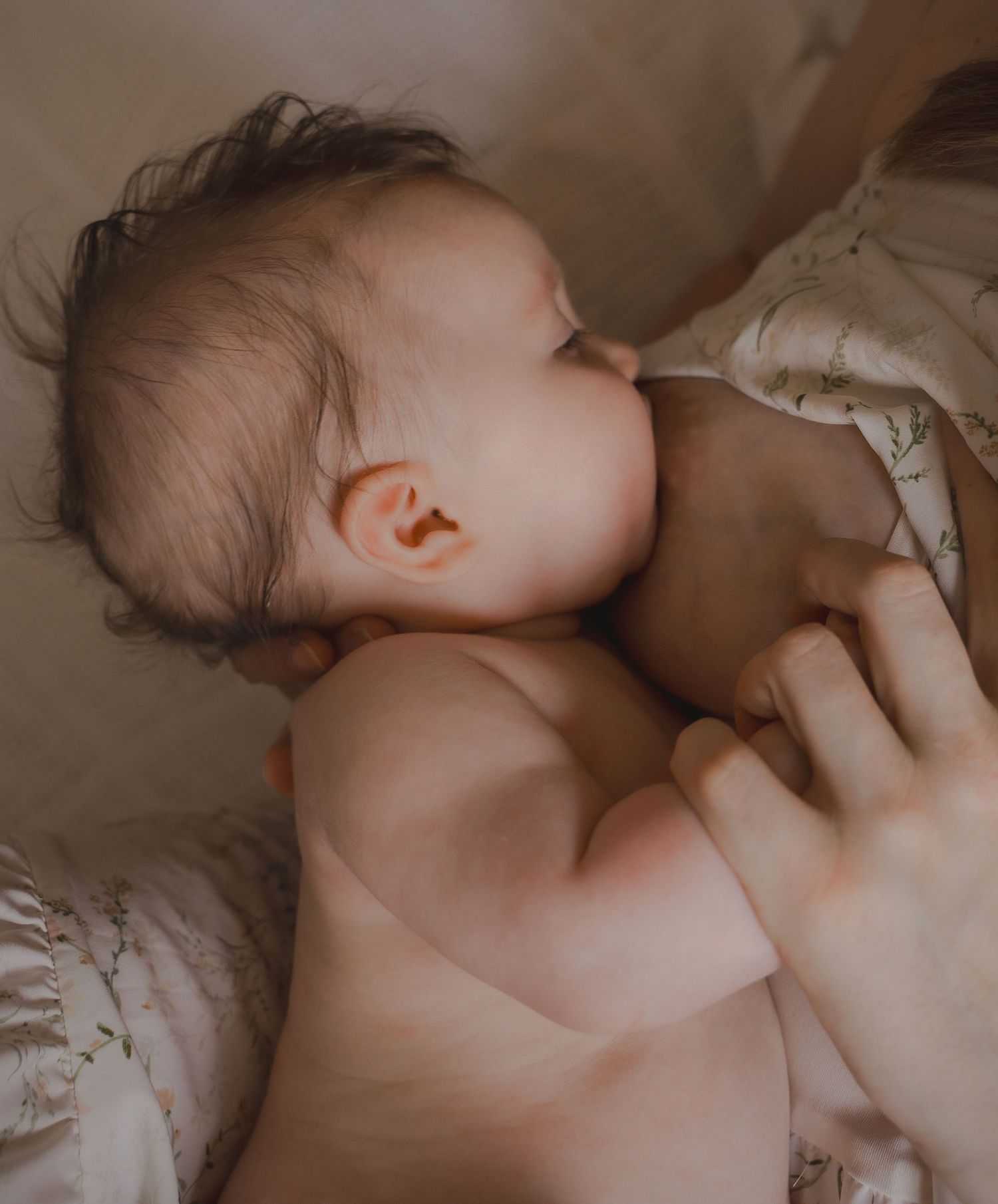 mama-and-me-photos-natural-light-derbyshire.jpg