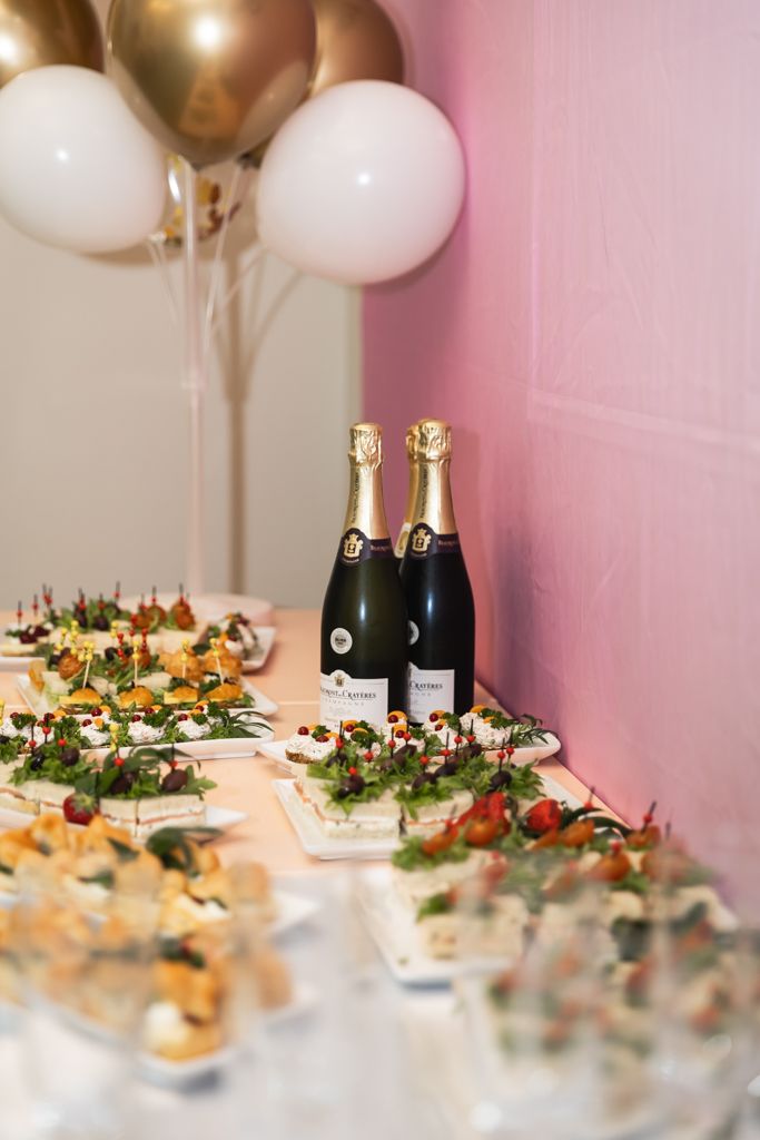 Eventfotograf i Stockholm. Eventfotografering. Mingelbilder. Företagsfotograf i Stockholm. Anna Jarlhäll. Mingel.