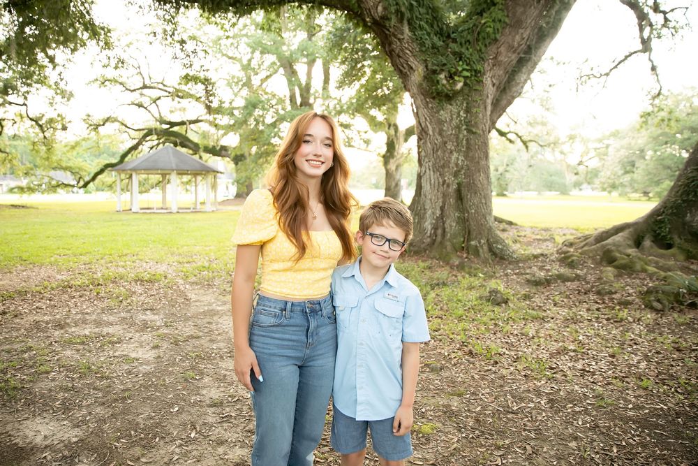 Family session taken at Central Oaks in Central City, LA, just outside of Baton Rouge.