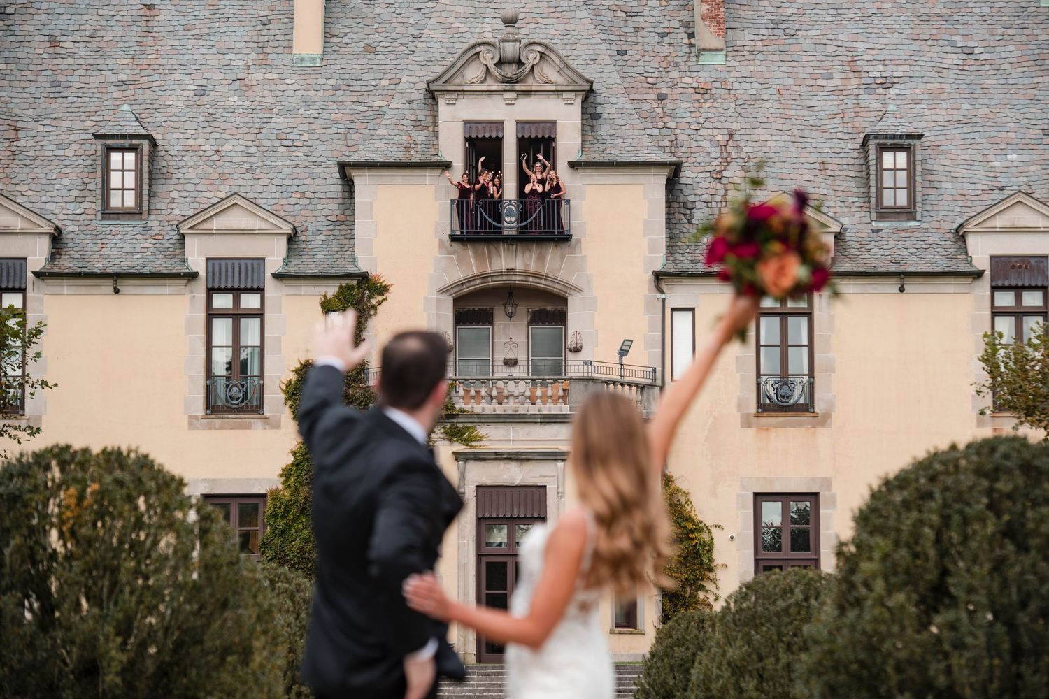 Top rated Oheka Castle Wedding photographer, NY documentary wedding photographer, award winning new york wedding photography studio
