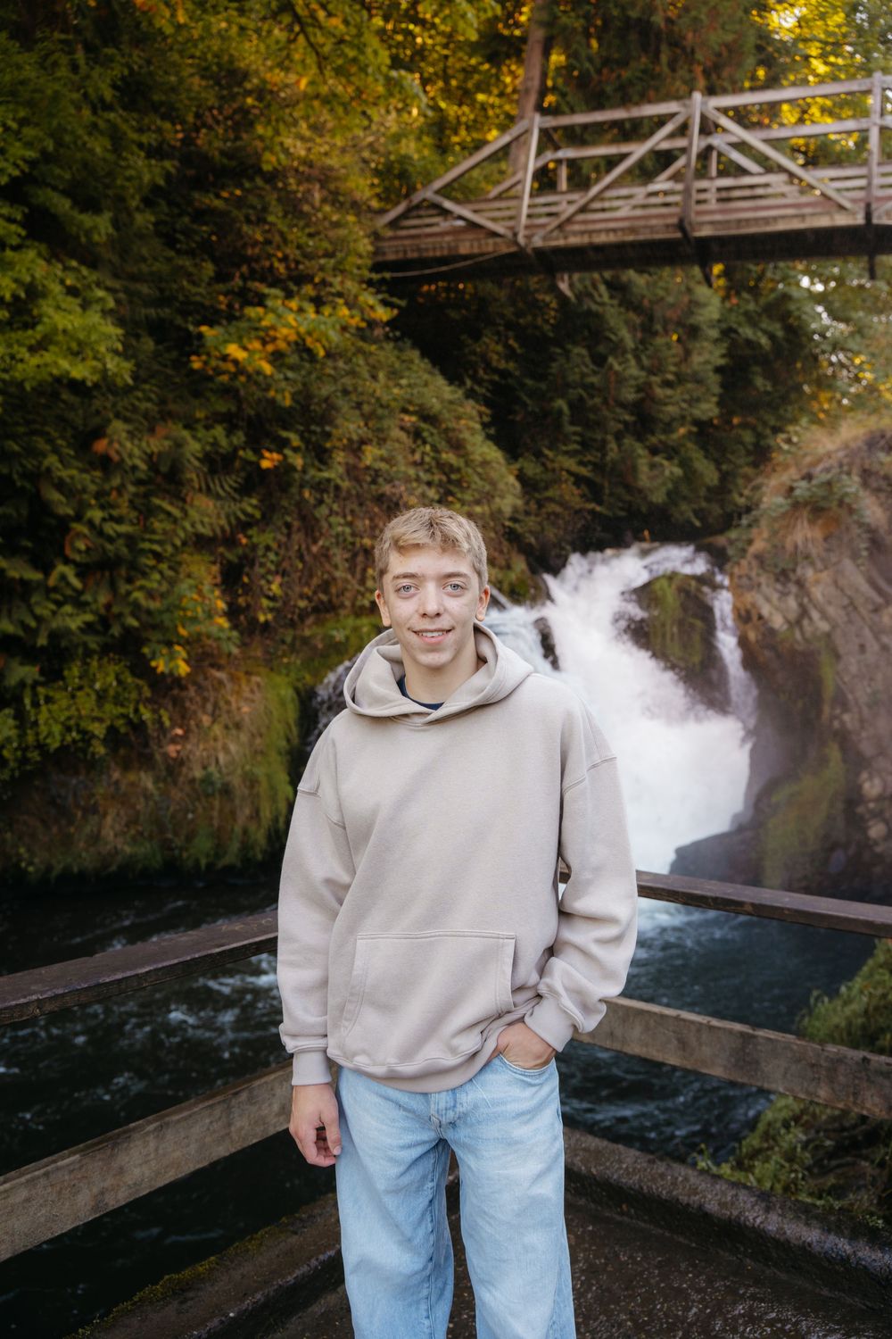 BECCAWPHOTOGRAPHY - Olympia, Washington senior photography