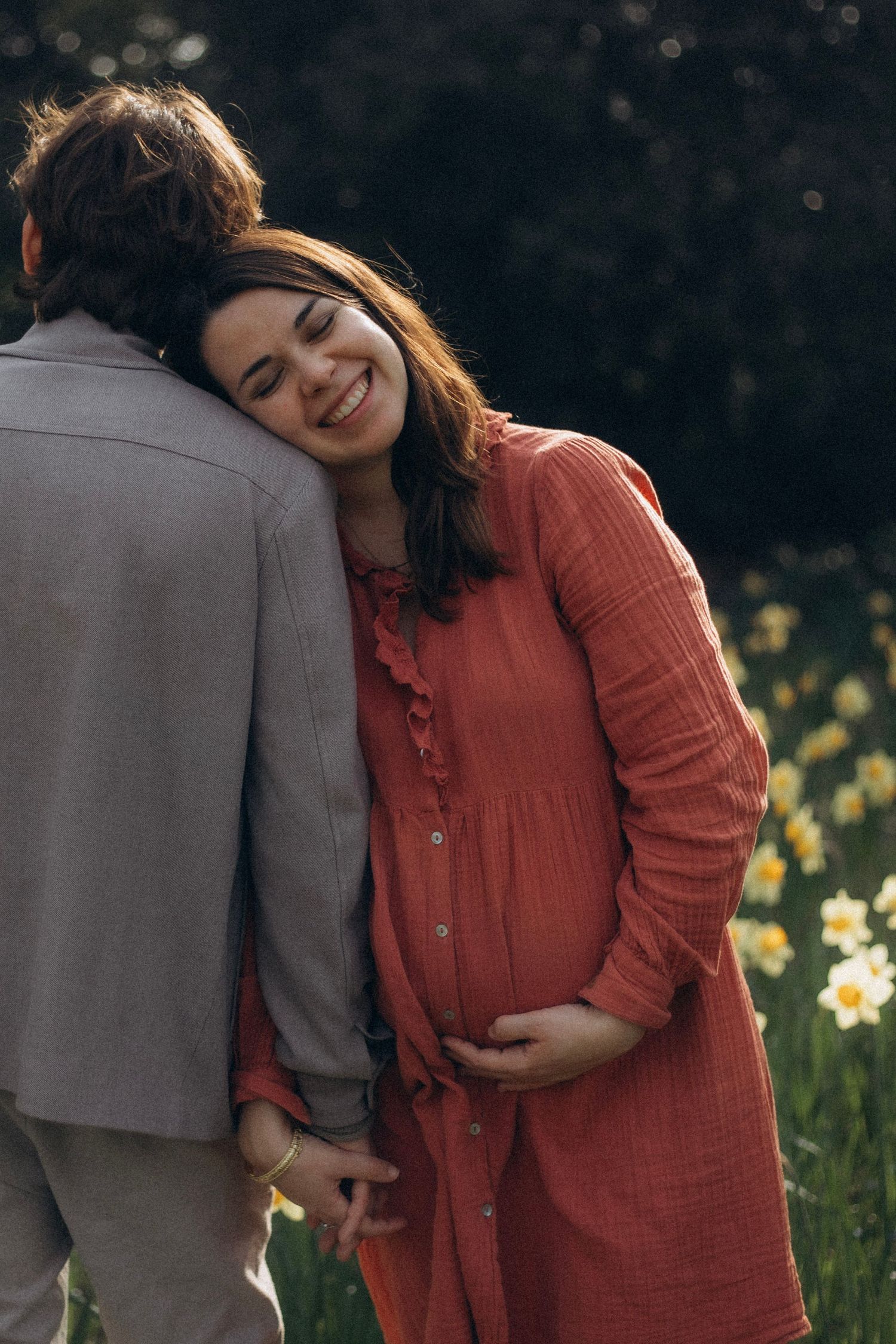 Pregnancy photoshoot at Parc de Bagatelle Paris