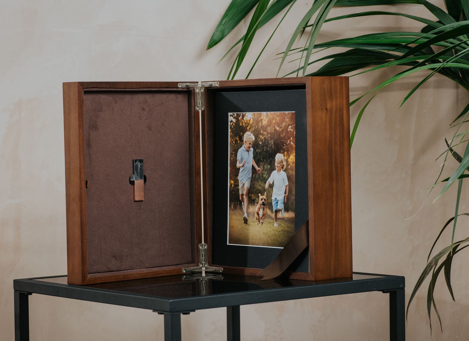 family dog photography frame box prints two boys running