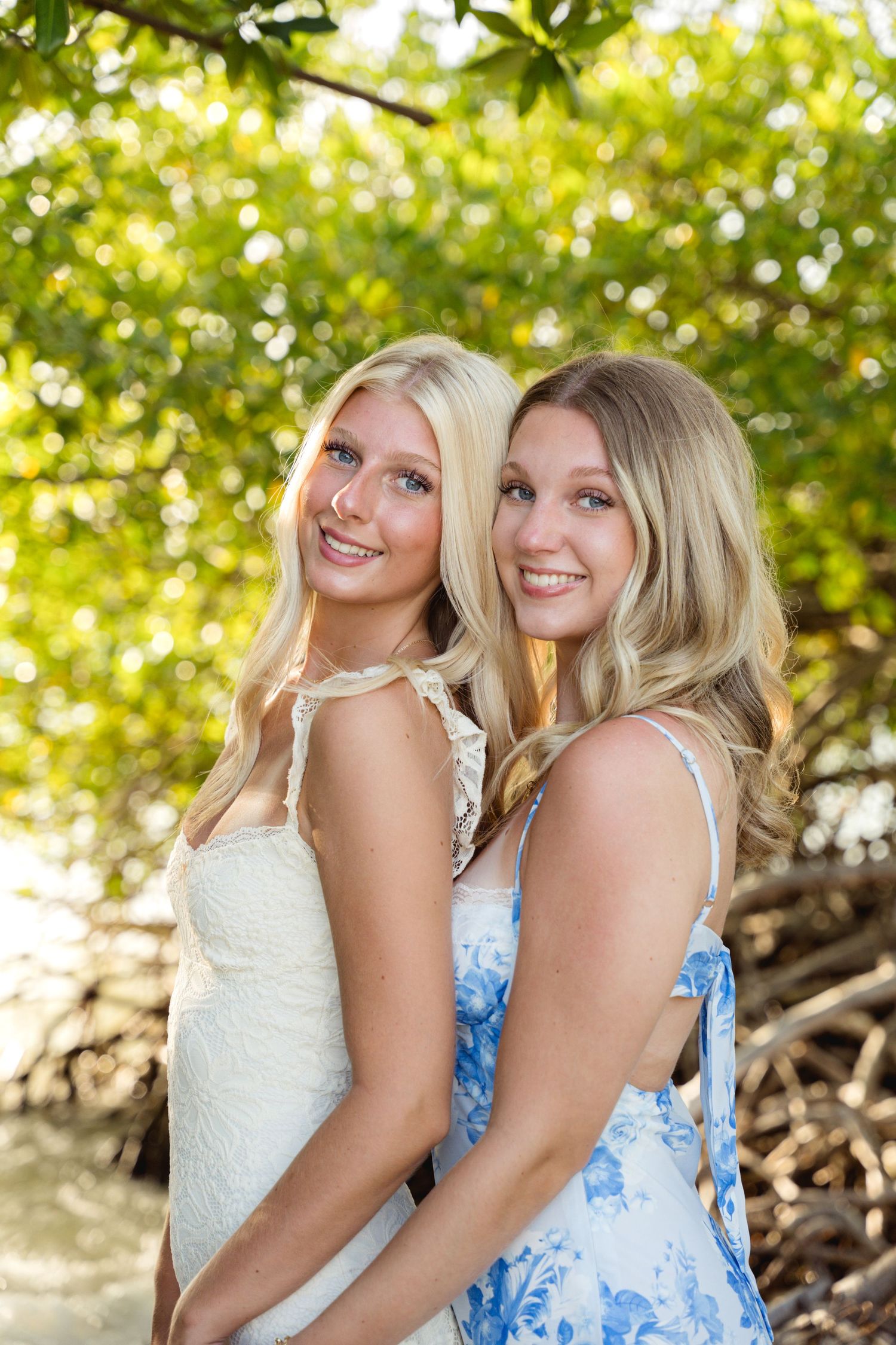 Sisters in Aruba