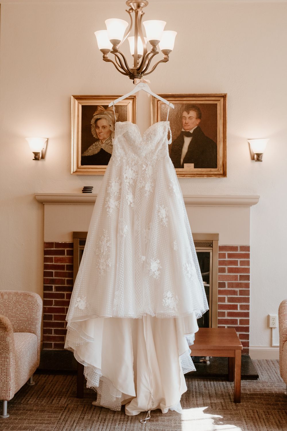 Northern Indiana wedding photographer captures wedding in Illinois