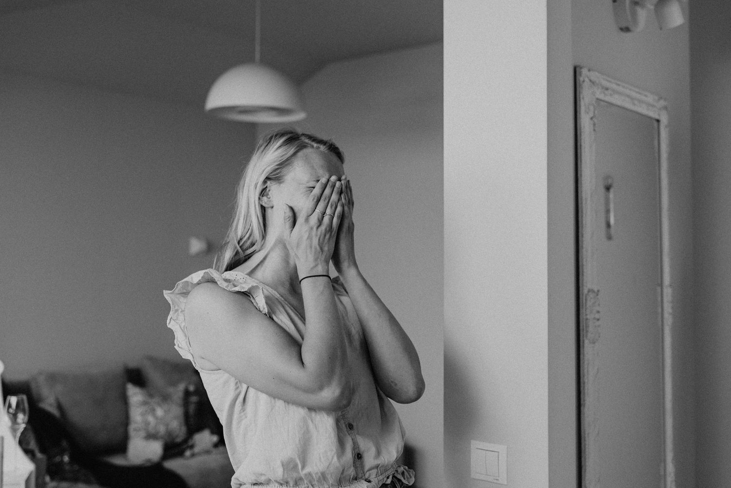 Black and white emotional getting ready moments before the ceremony.