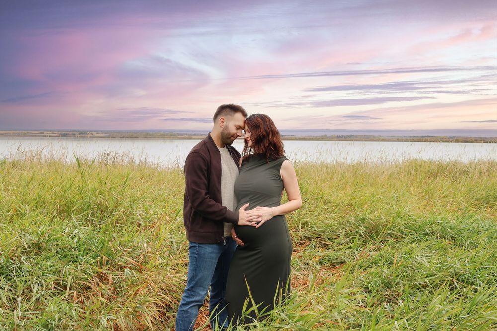 Edmonton Based Maternity Photographer