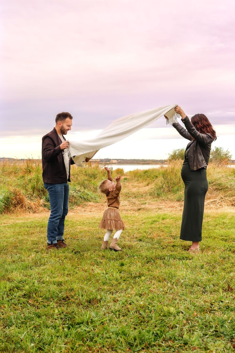 Edmonton Based Maternity Photographer