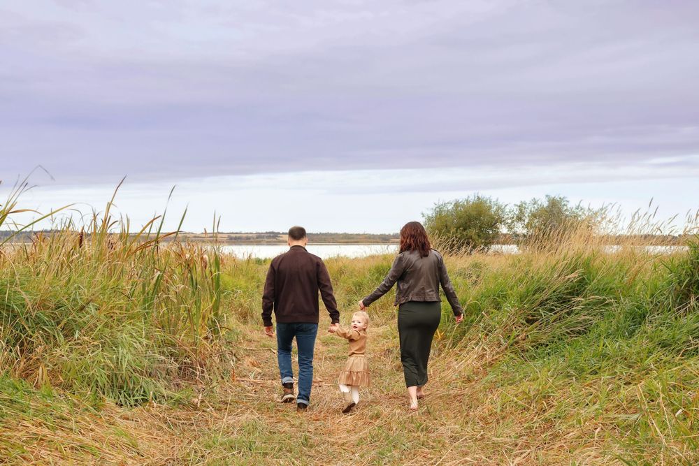 Edmonton Based Maternity Photographer