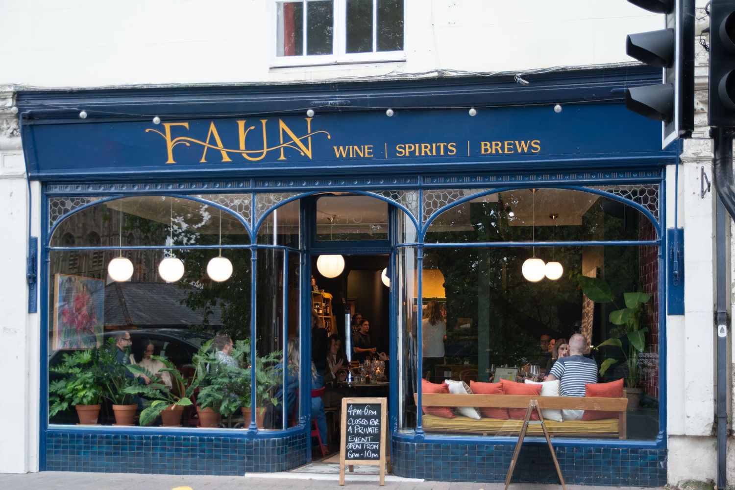Frontage of FAUN WINE in Malvern taken by Helen Yandell Food Photography as part of the Taste Worcestershire Influencer event 2025