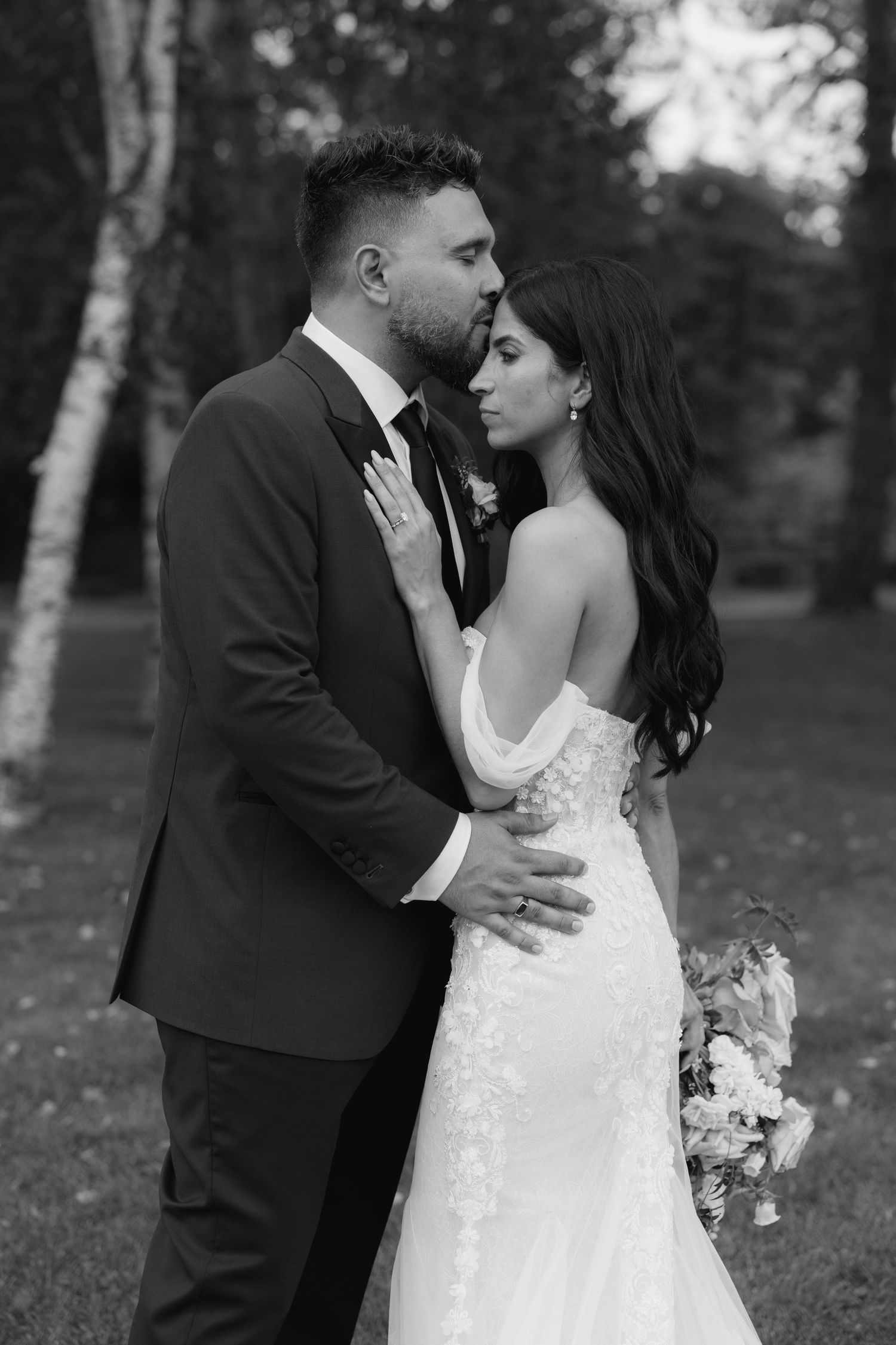 Intimate candid wedding photo at Roseville Estate in Cambridge, Ontario