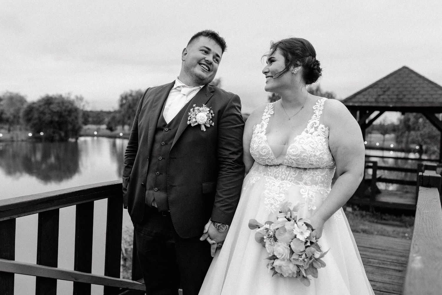 Wedding couple on their wedding session in Croatia, smiling and enjoying their session.