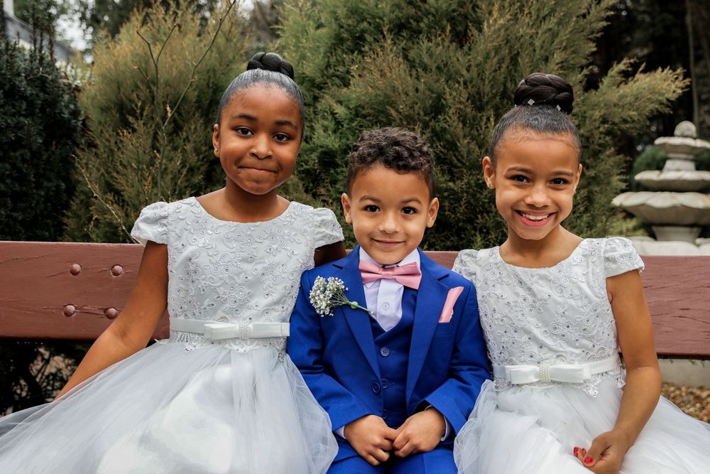 Bridesmaids and ring-bearer by H&H Photography, hhphotographyuk.com