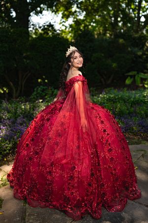 Quinceañera photographer in Washington DC, Maryland & Virginia.