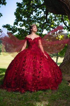 Quinceañera photographer in Washington DC, Maryland & Virginia.