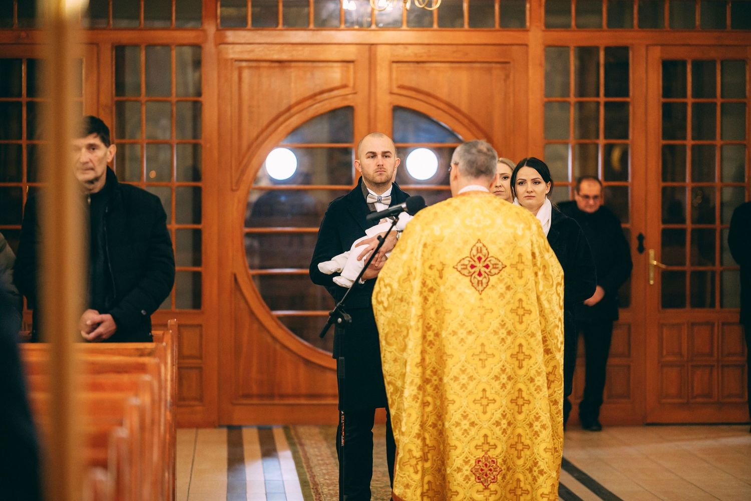 fotograf na chrzest Olsztyn, fotografia z chrztu olsztyn, zdjęcia z chrztu, chrzest Olsztyn, fotograf na chrzciny