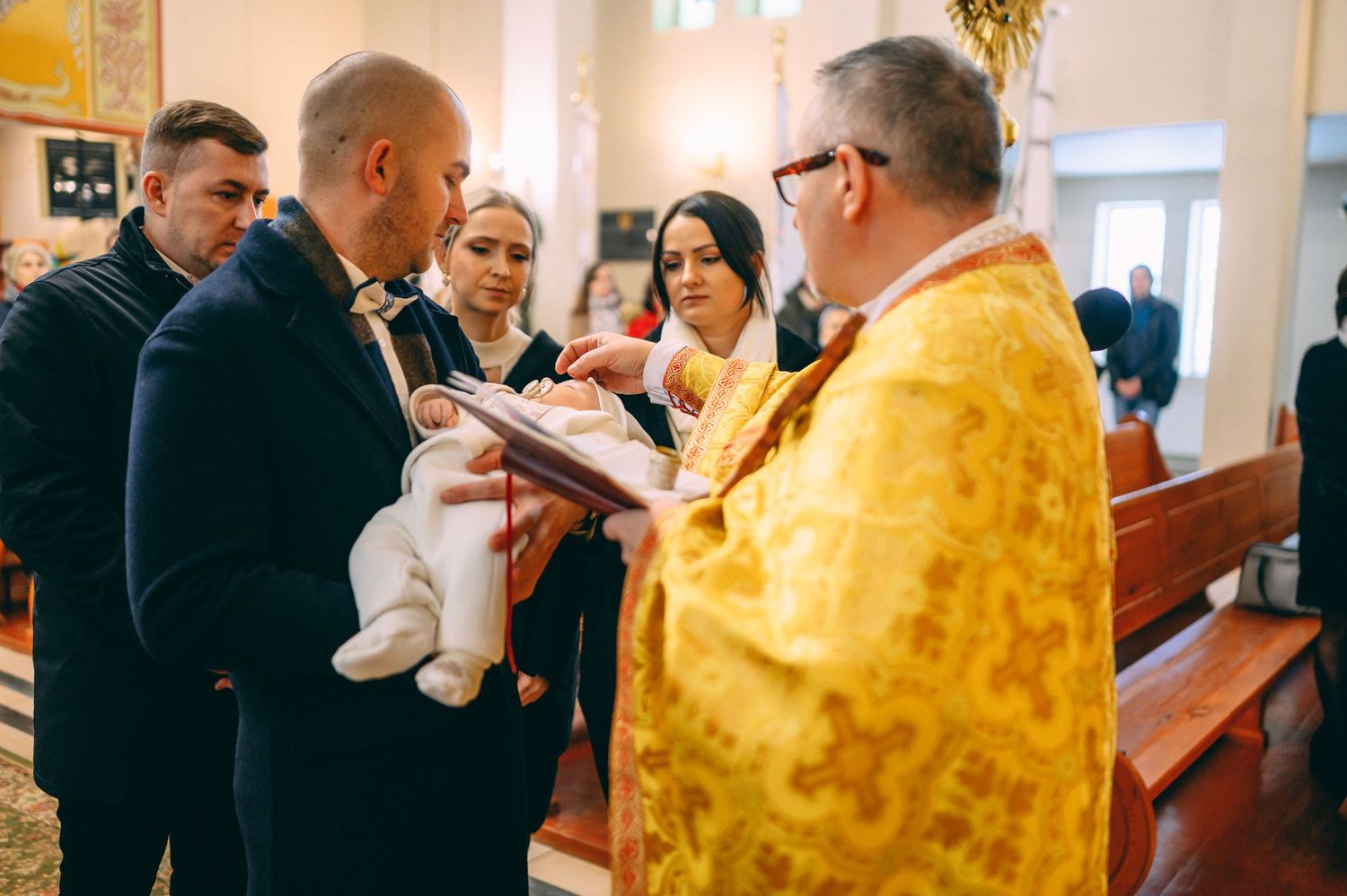 fotograf na chrzest Olsztyn, fotografia z chrztu olsztyn, zdjęcia z chrztu, chrzest Olsztyn, fotograf na chrzciny