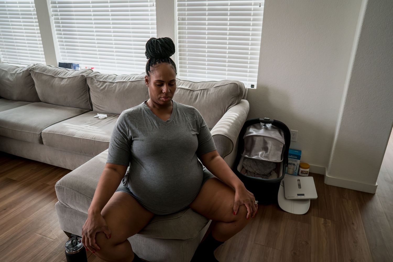 Birth photographer videographer doula Chicago Milwaukee