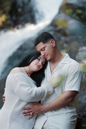 Puerto Rico Photographer. Albert Ray Photo. Maternity Photoshoot. Rainforest Photoshoot. Nature Pregnancy Photos. El Yunque. San Juan PR