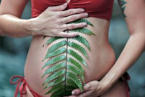 Puerto Rico Photographer. Albert Ray Photo. Maternity Photoshoot. Rainforest Photoshoot. Nature Pregnancy Photos. El Yunque. San Juan PR