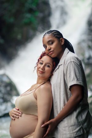 El Yunque Rainforest Maternity Photoshoot. Puerto Rico Photographer. Albert Ray Photo. Pregnancy photos. LGBTQ friendly photographer.