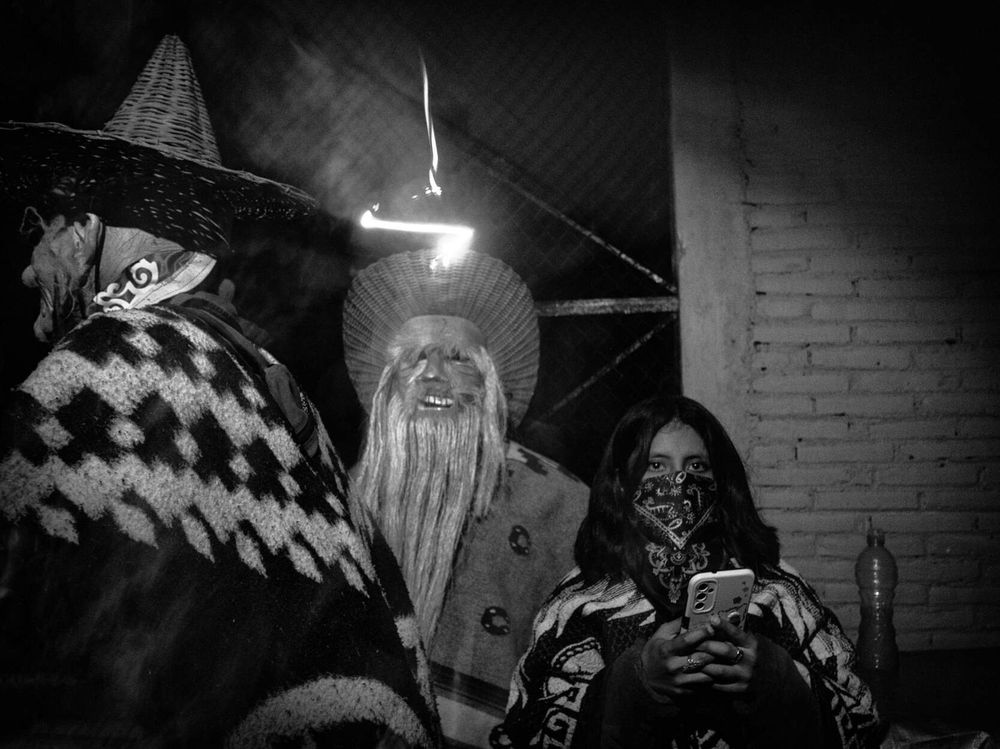 Proyecto Huehuentones - Fotografía de larga exposición sobre rituales mazatecos | Gabriel Indra Camargo Indraxus