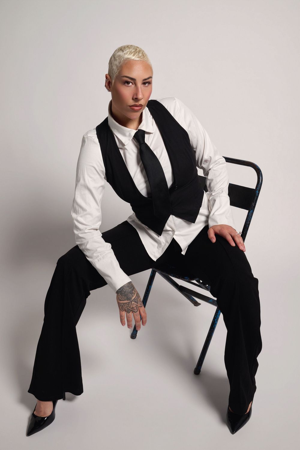 Studio portrait of actor Maaike Verstijnen