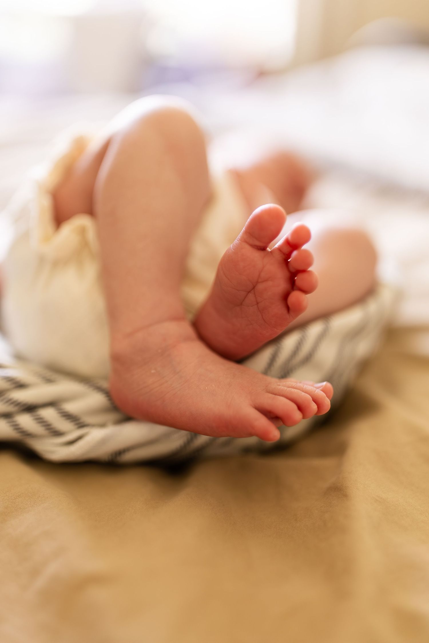 Canon Photography, Baby photos, newborn photoshoot, newborn photography, baby detailed shots, family newborn photoshoots, New family photos,