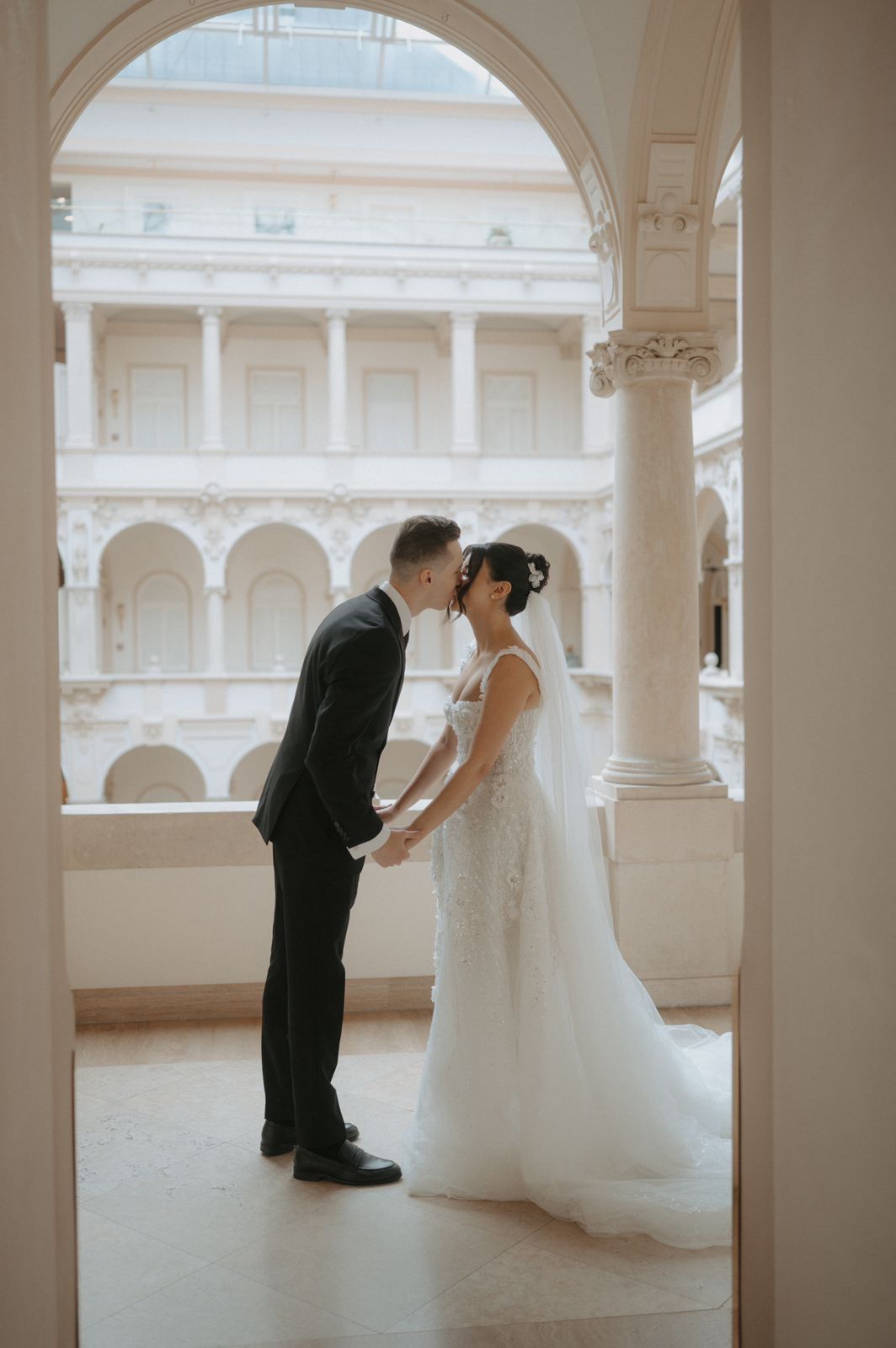 anantara-new-york-palace-budapest-wedding-luxury-hotel-venue-with-elegant-decor-and-historic-architecture.jpg