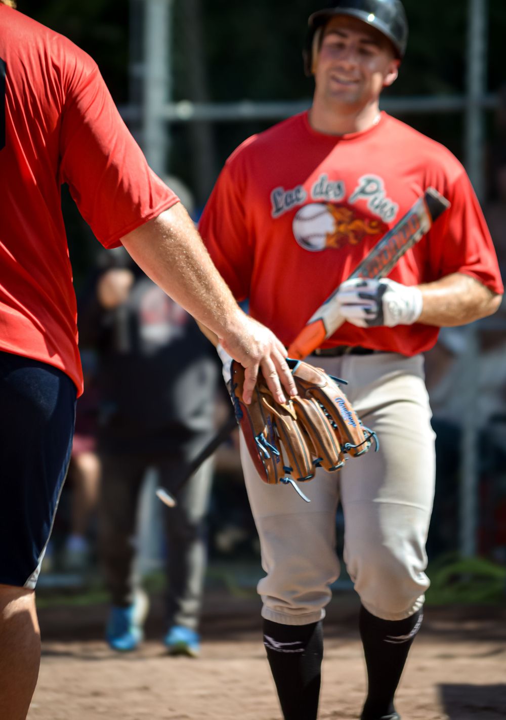 Photographie sportive lors d'un tournoi de baseball sur la Rive-Sud de Montréal, prise par une Photographe événementiel.