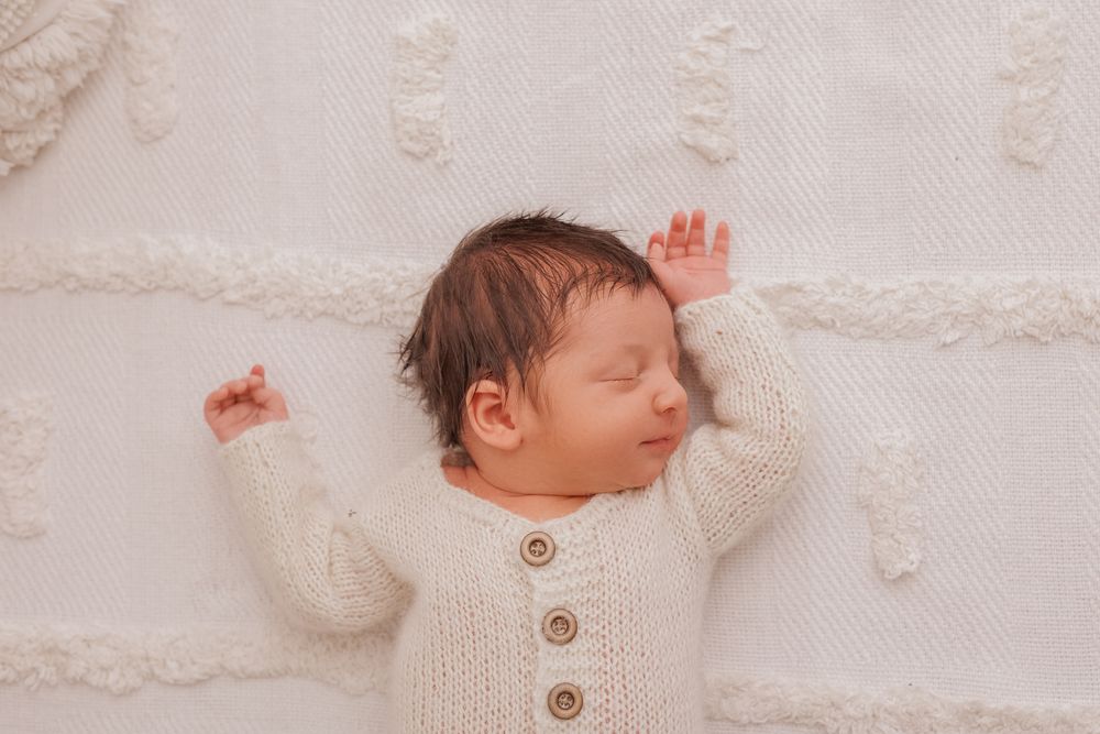 Newborn photos in Wellington and Porirua