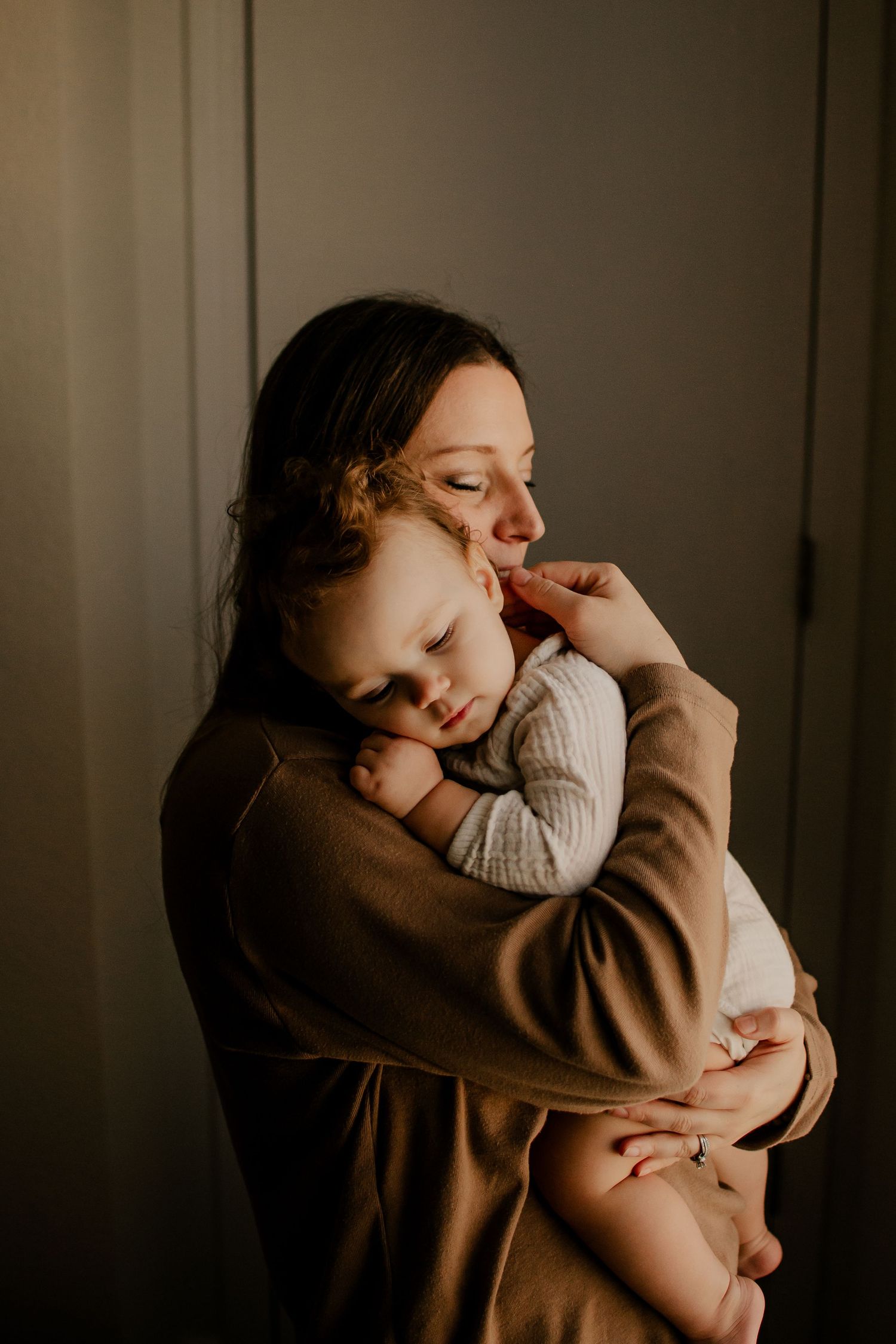 St. Louis and St. Charles County Maternity, Newborn, Family Photography and Postpartum Doula