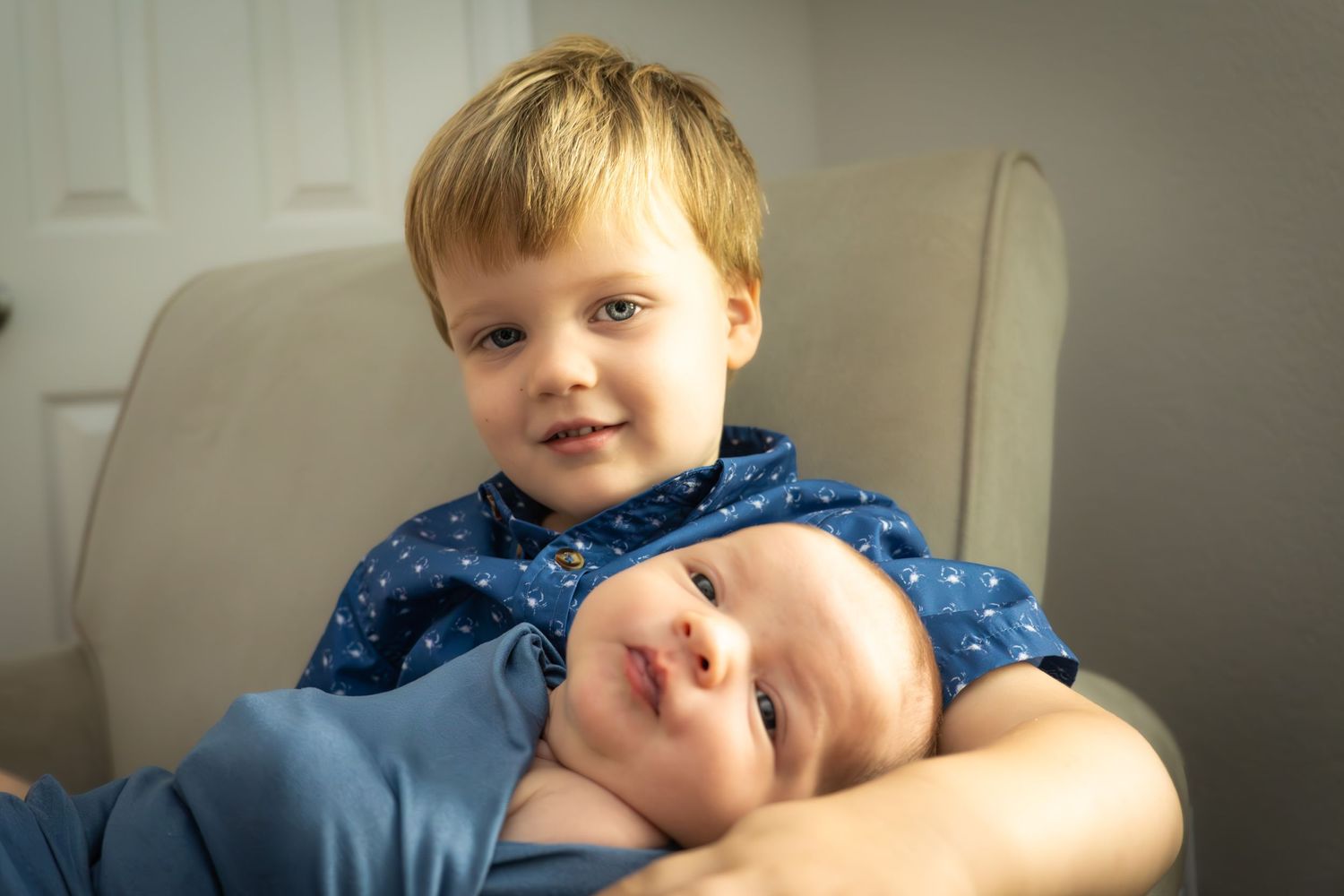 newborn baby family session brother love at home natural light Jaklen Gerges photography