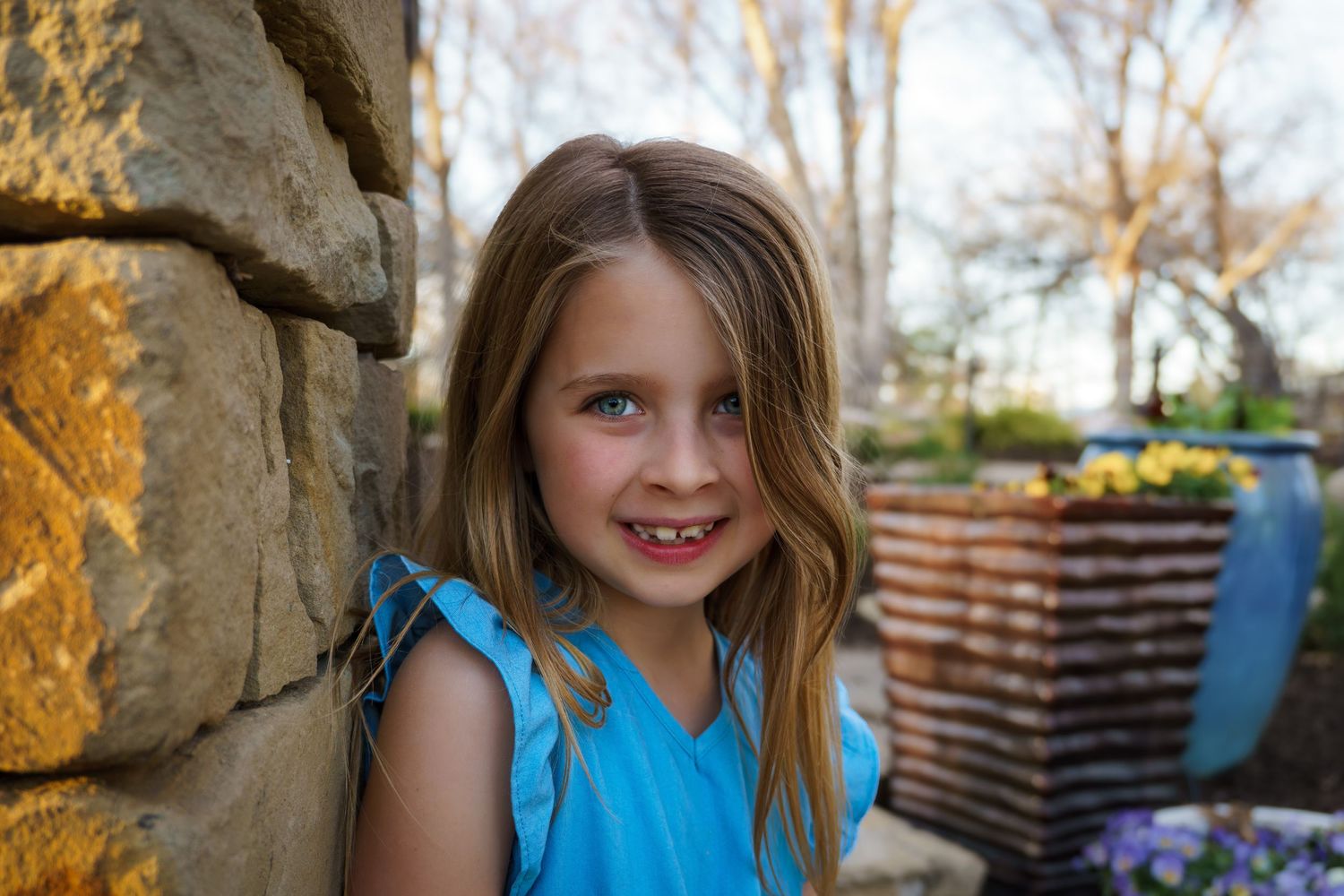 grapevine botanic garden flowers spring posing family photo session blue eyes sunset outdoors
