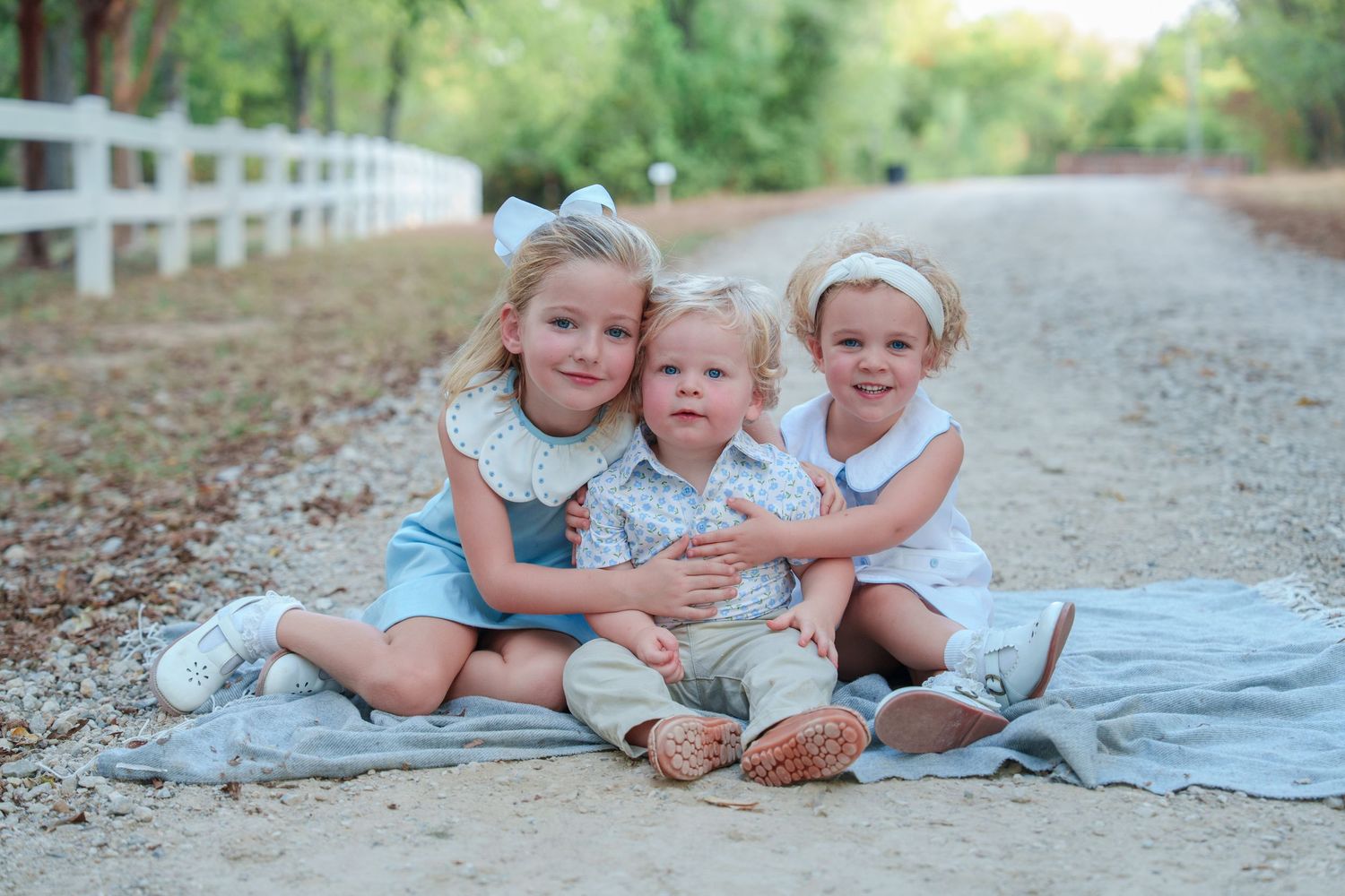 fall family photos Trophy Club Park Texas found kids posing fall leaves matching outfits Christmas cards outdoors family of 5 3 kids
