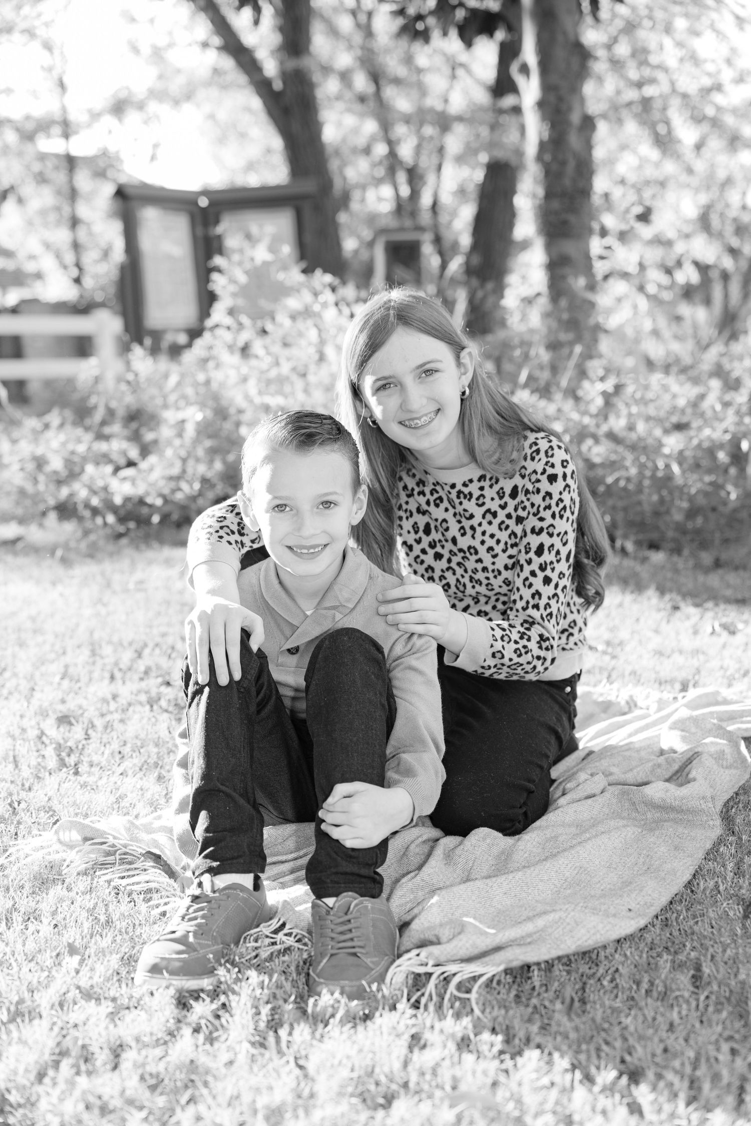 Fall family photos charismas cards family photographer light and airy natural light fall outfits DFW Southlake Colleyville TX fall colors