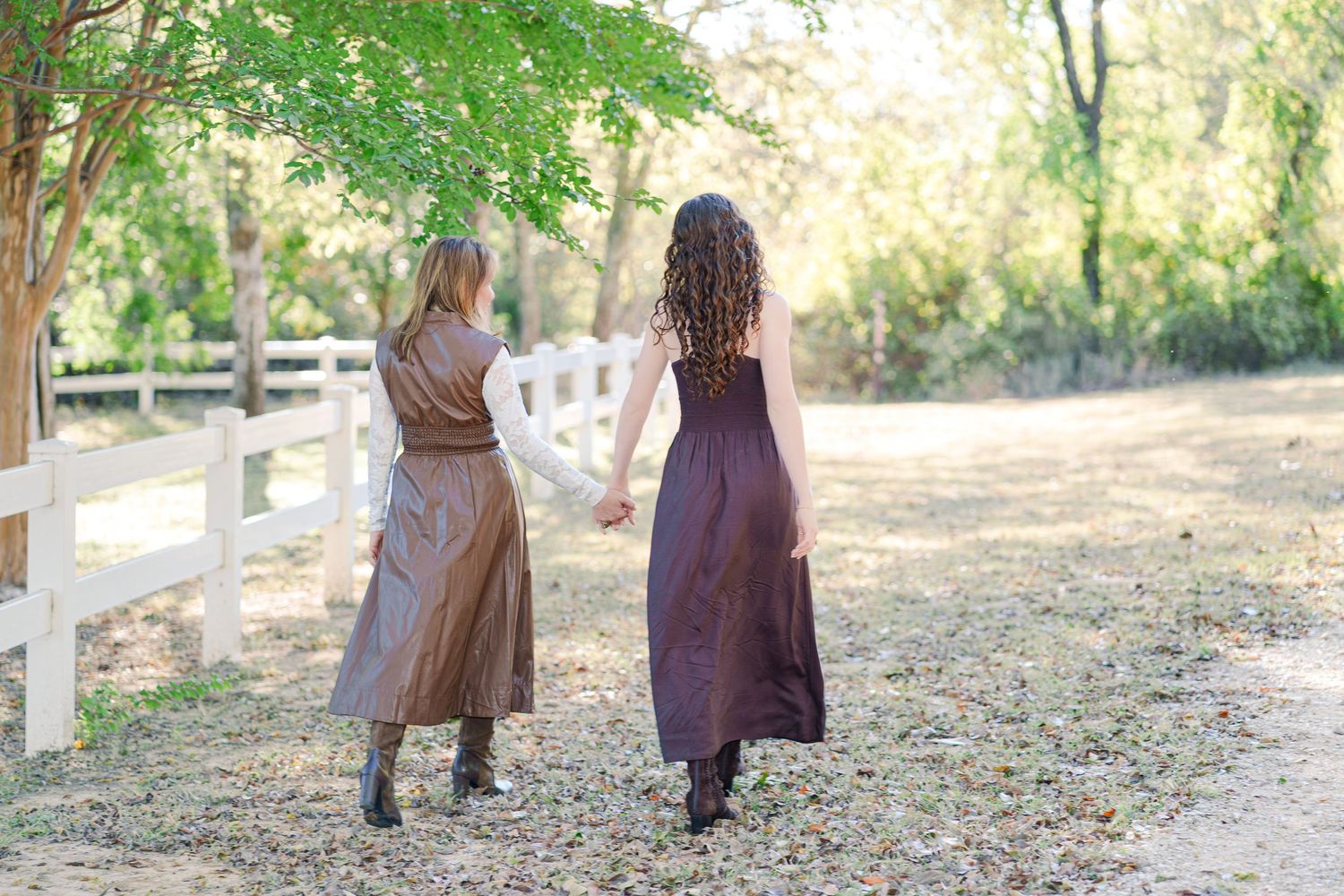Fall family photos charismas cards family photographer light and airy natural light fall outfits DFW Southlake Colleyville TX fall colors