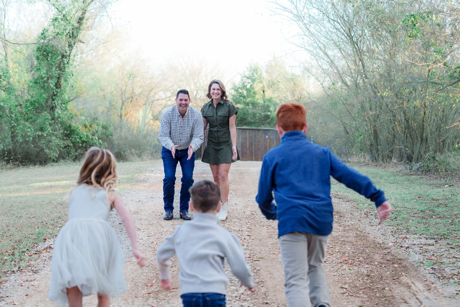Fall family photos charismas cards family photographer light and airy natural light fall outfits DFW Southlake Colleyville Trophy Club TX