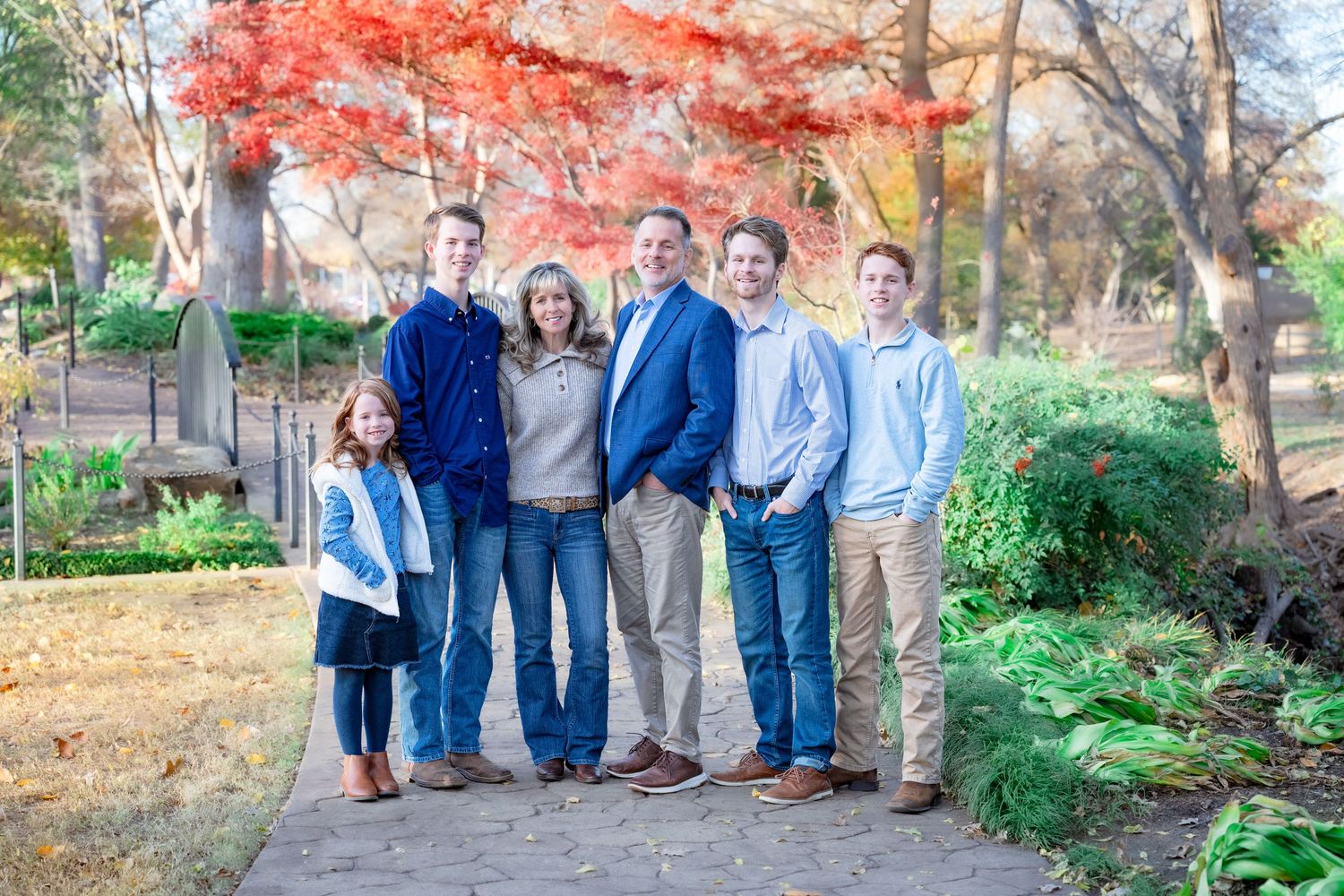Fall family photos charismas cards family photographer light and airy natural light fall outfits DFW Southlake Colleyville TX fall colors